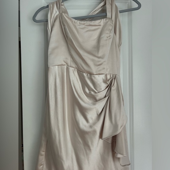 HELLO MOLLY- Silk Tie Dress - Picture 2 of 4